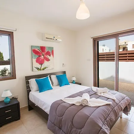 Imagine Your Family Renting A Luxury Holiday Close To Sotira' Main Attractions, Sotira 1202 Βίλα *